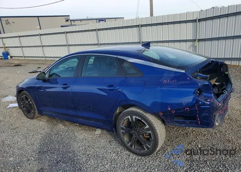 2021 Kia K5 Gt Line z USA, uszkodzony, nr VIN 5XXG64J24MG008949